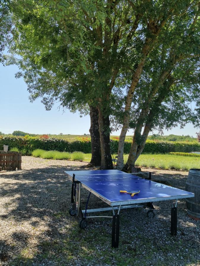 Hotel Au Mas De Janita Cahuzac-sur-Vère Esterno foto