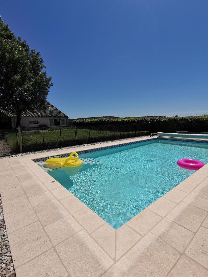 Hotel Au Mas De Janita Cahuzac-sur-Vère Esterno foto